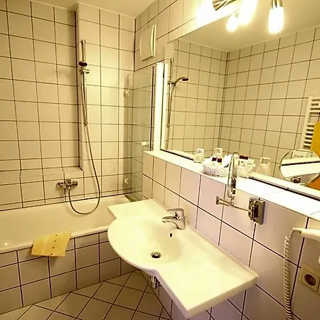Carinthia Stadthotel ホテル クラーゲンフルト