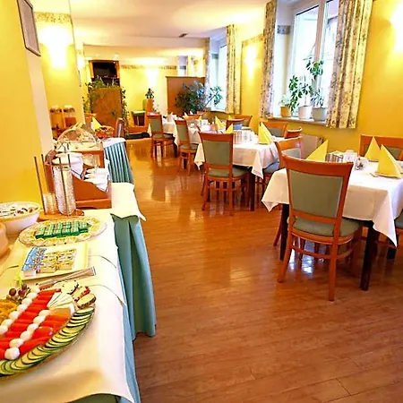 Carinthia Stadthotel
