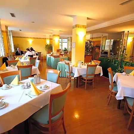 Carinthia Stadthotel
