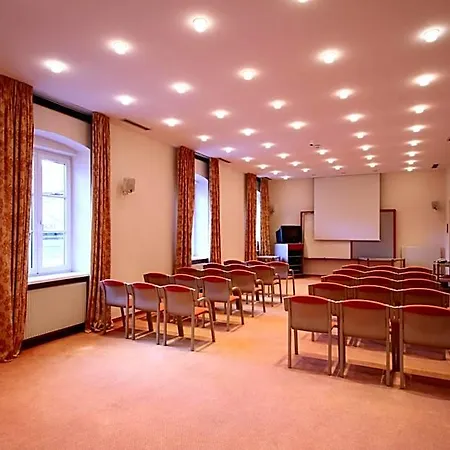 Carinthia Stadthotel ホテル 4*