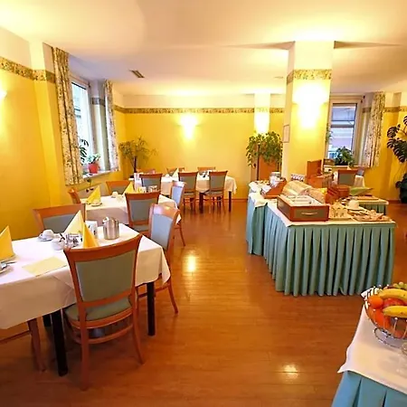 Carinthia Stadthotel ホテル クラーゲンフルト