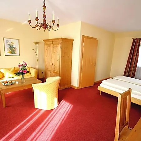 ホテル Carinthia Stadthotel クラーゲンフルト