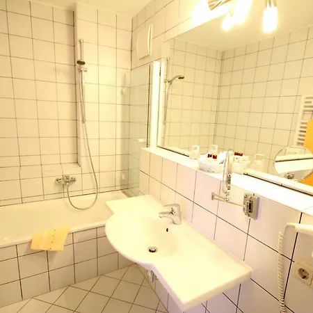 Carinthia Stadthotel 4* Klagenfurt am Woerthersee