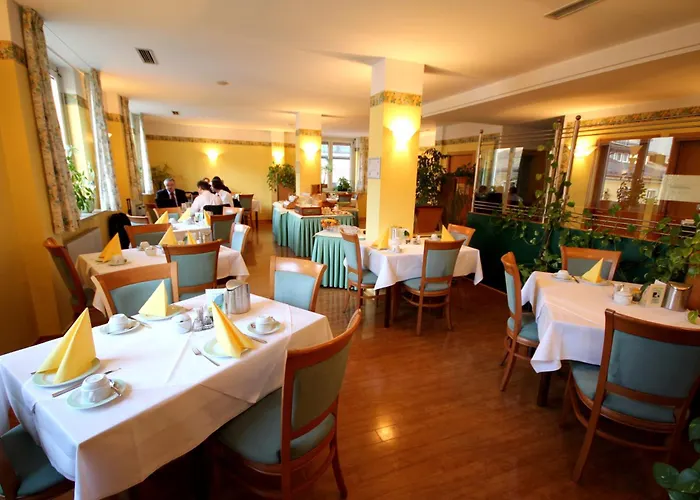 Carinthia Stadthotel 4*