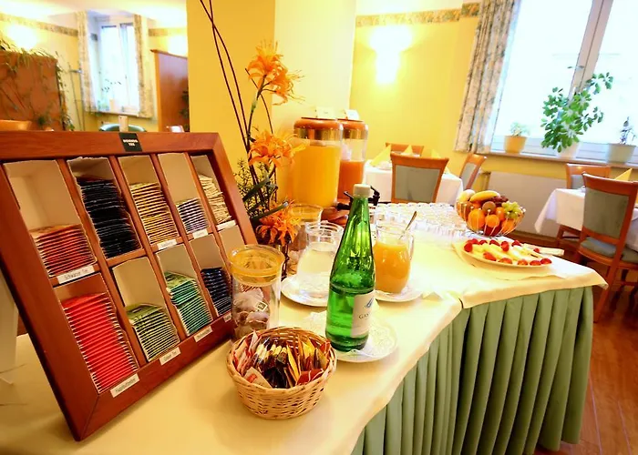 ホテル Carinthia Stadthotel クラーゲンフルト